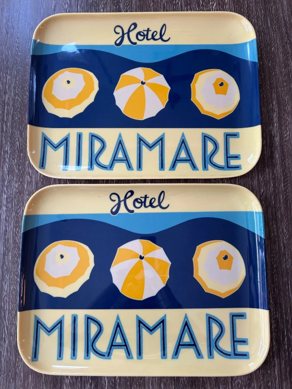 POTTERY BARN Set of 2 Melamine Serving Trays 